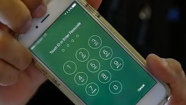 'Apple şifre savaşını kaybedecek'