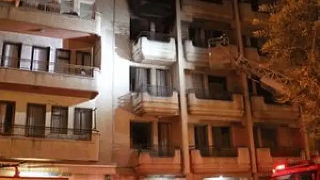 Kuşadası'nda otel yangını