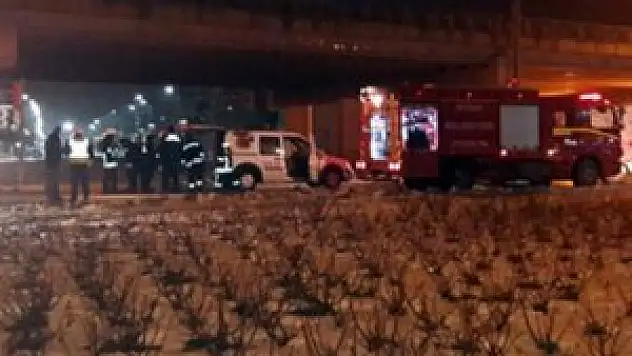 Seyir halindeki askeri araç alev aldı!