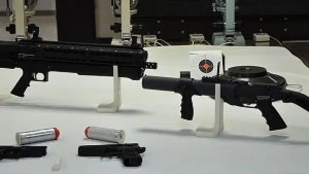 Geleceğin silahlarını tasarlıyorlar