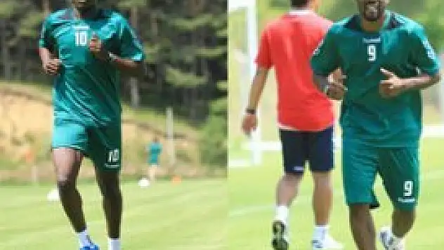T.Konyaspor'un yeni transferleri kampa katıldı