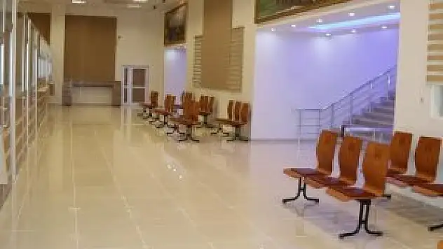 Sur'da teslim olan 3 terörist adliyeye sevk edildi