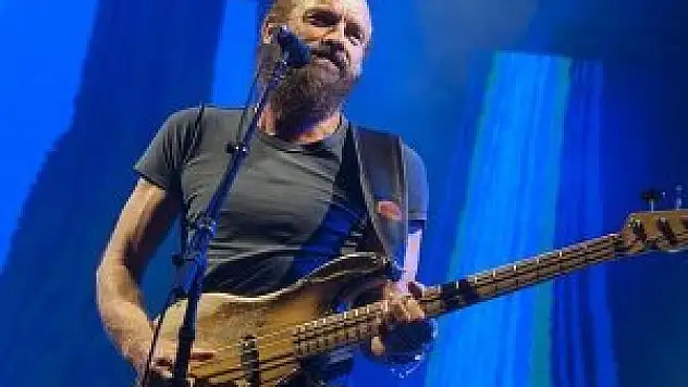 Sting ve Chris Botti Tiflis'te konser verdi