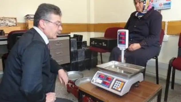 Seydişehir'de ölçü ve tartı aletleri denetleniyor
