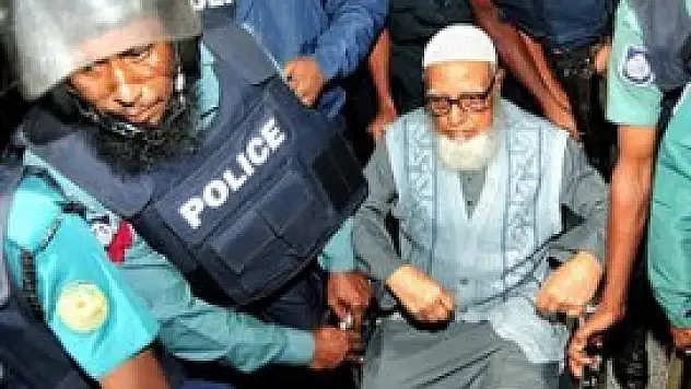 Bangladeş'te Gulam Azzam davasında karar günü