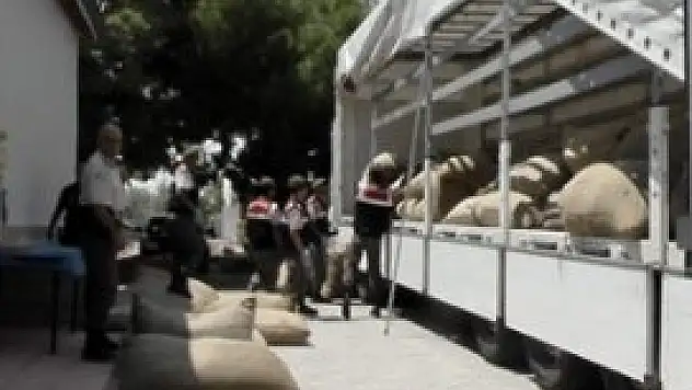 Konya'da tırla eroin sevkiyatı