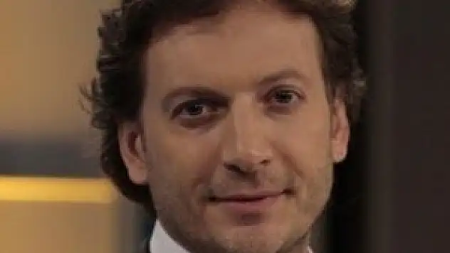 CNN Türk Mirgün Cabas'ın programına son verdi