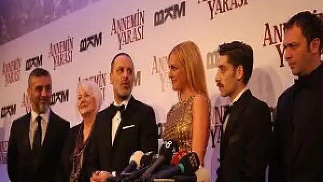 'Annemin Yarası' filminin galası yapıldı