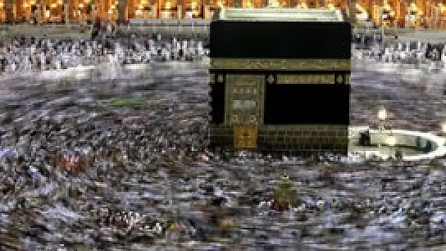 Hacdan 986 gönüllü feragat