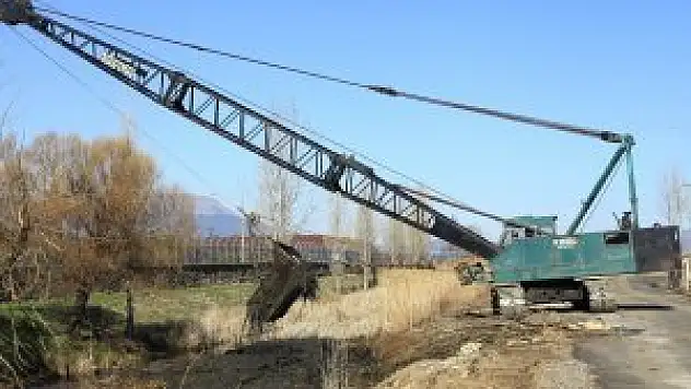 Seydişehir Karakız Çayı ıslah ediliyor