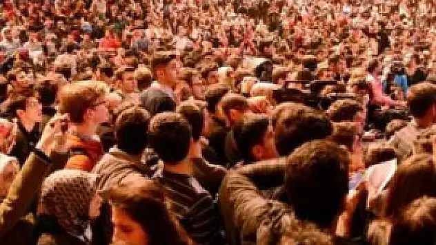 'Diriliş Ertuğrul' izdihamı