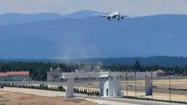 Uçak yakıtına ÖTV