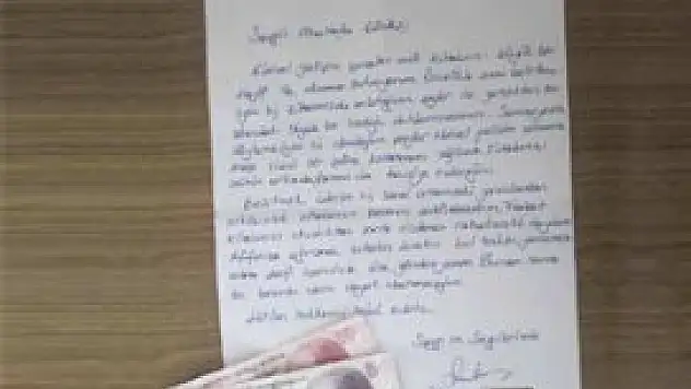 Korsan kitabı okudu, yazarına 15 TL gönderdi!