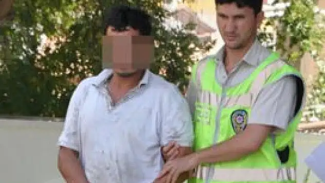 Çaldıklarını hurdacıya satarken yakalandı