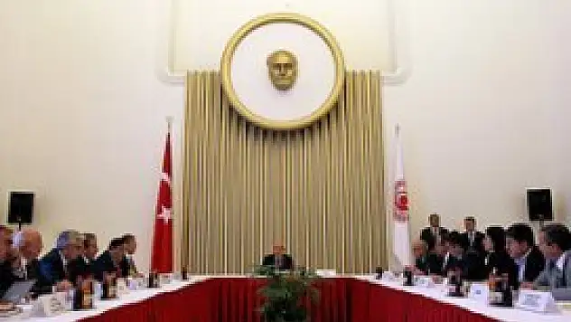 Yeni Anayasa için 27 maddede uzlaşı