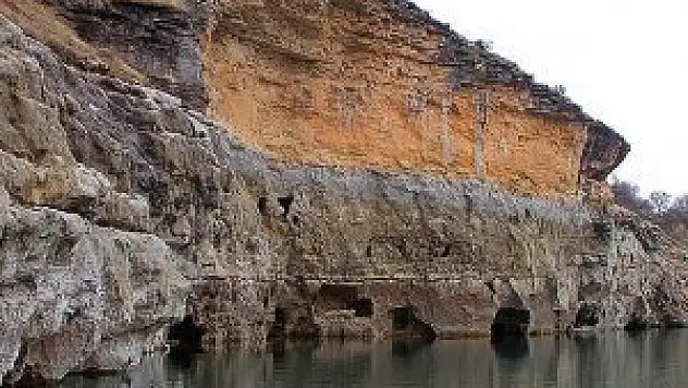 Tarihi kalede 'hüzünlü' yazıt