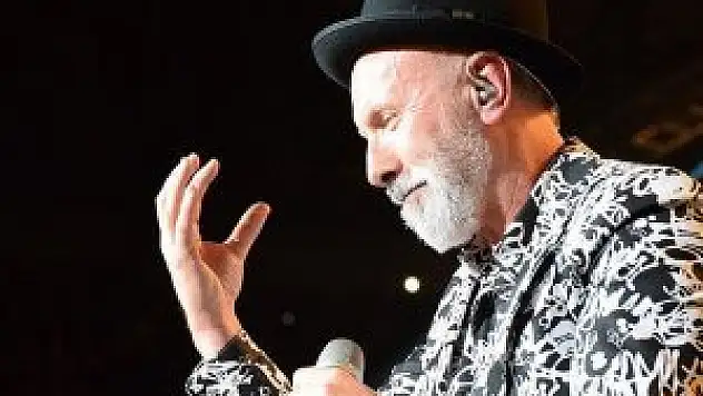 Dino Merlin 23 Nisan'da konser verecek