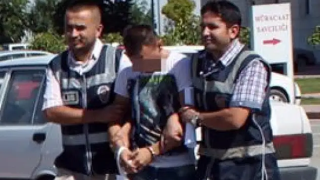 Fuhuşa internetten aracılık eden şahıs tutuklandı