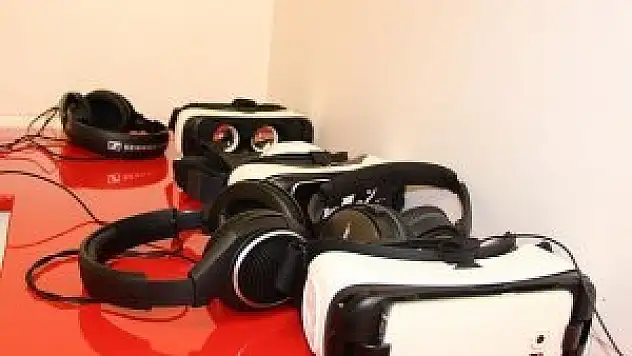 'Sanal gerçeklik teknolojisi mesafeleri kaldırıyor'