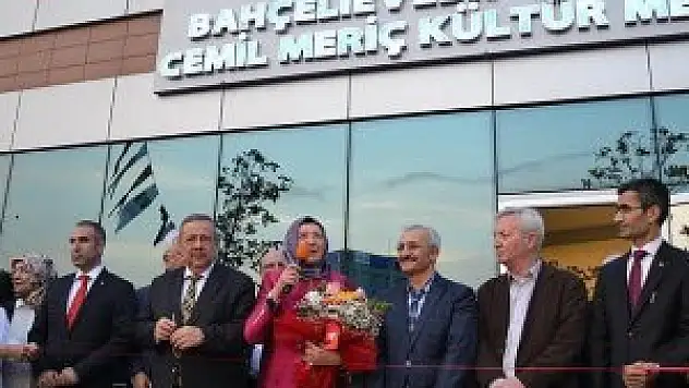 Bahçelievler'de Cemil Meriç Kültür Merkezi açıldı