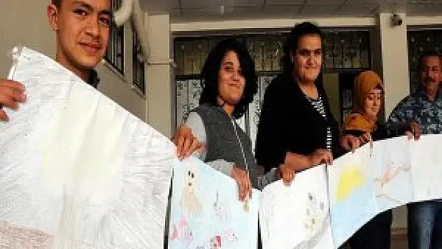 'En uzun resim sergisi' ile rekor hedefliyorlar