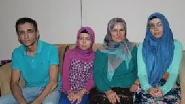 Oruç tutuyor diye işten atıldı