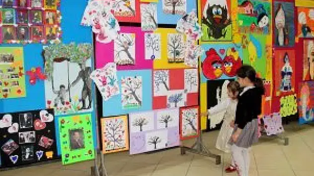 Seydişehir'de anaokulu öğrencileri sergi açtı