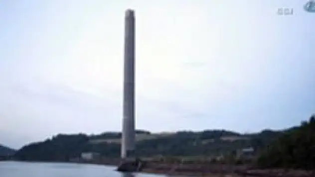 236 metrelik kule böyle yıkıldı