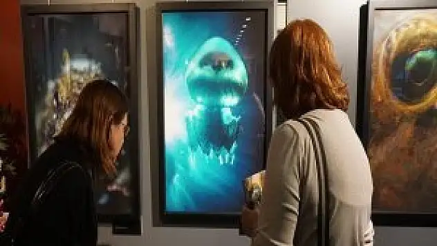 Burgar sanatçının 'Karadeniz Portreleri' sergisi açıldı