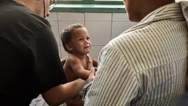 Yeni bir virüs bebekleri tehdit ediyor