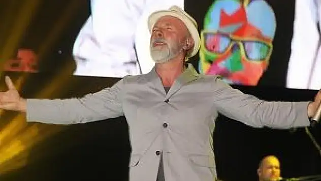 Dino Merlin İstanbul'da konser verdi