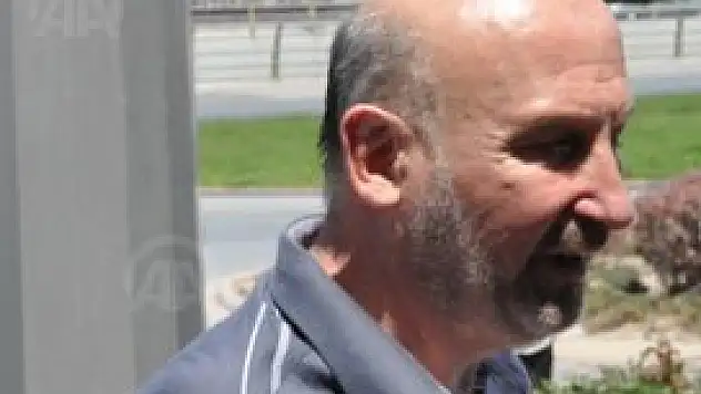 Bankanın önündeki araçtan 70 bin lira çalındı