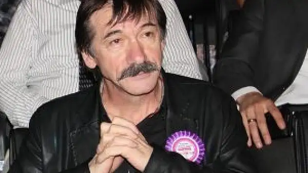 'Sinema güçlü bir silah, Amerika bunu çok iyi kullanıyor'