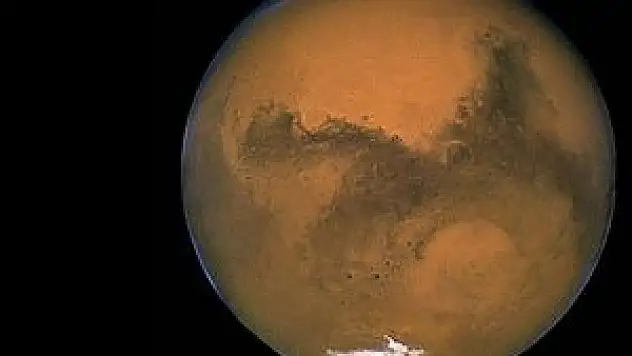 SpaceX 2018'te Mars'a ilk aracını göndermeye hazırlanıyor