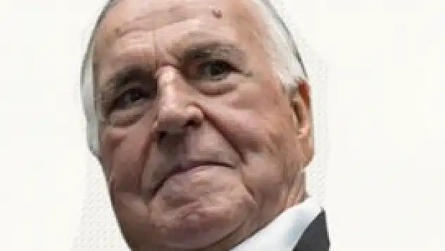 Helmut Kohl, 'Türklerin yarısı geri gönderilmeli'