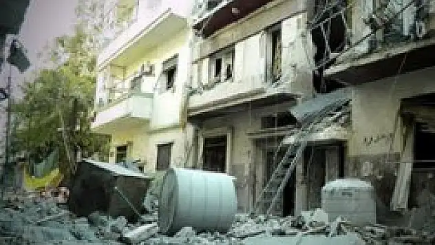 Suriye'de kan durmuyor: 76 ölü