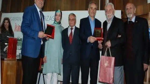 Karapınar'da ikindi sohbetleri