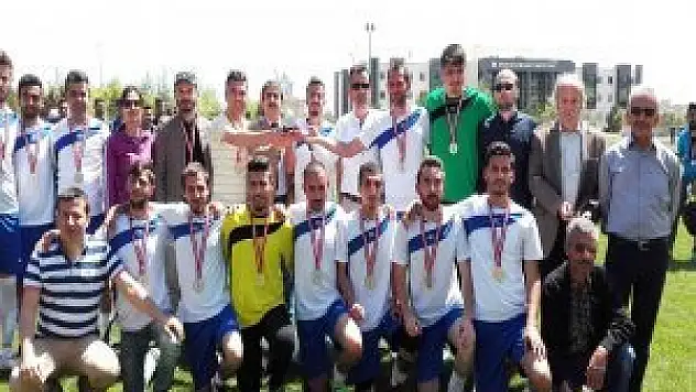 Hadim MYO şampiyon oldu