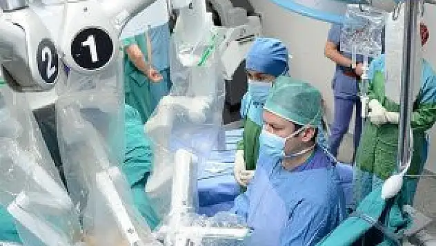 Robotik cerrahide 'büyük' ilerleme