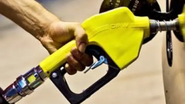 Akaryakıta tavan fiyat geliyor