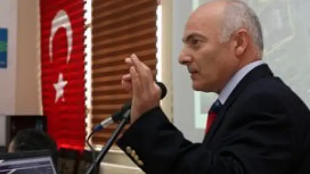 O rektör istifa etti!