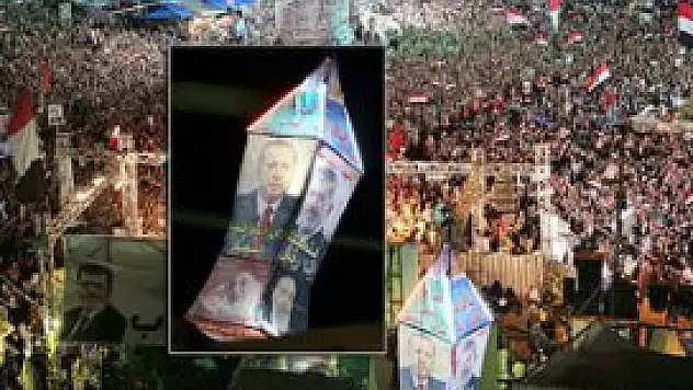 Adeviyye Meydanı'na Erdoğan fotoğrafı