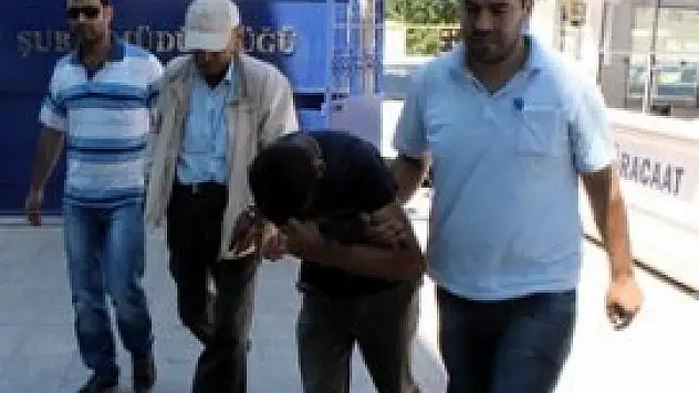 Bisikletli hırsız güvenlik kamerasına yakalandı