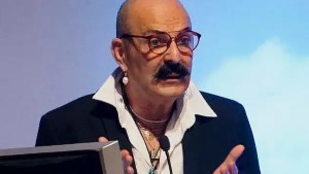 Modacı Cemil İpekçi: Dünyamız şu anda ruhsal özürlülük yaşıyor