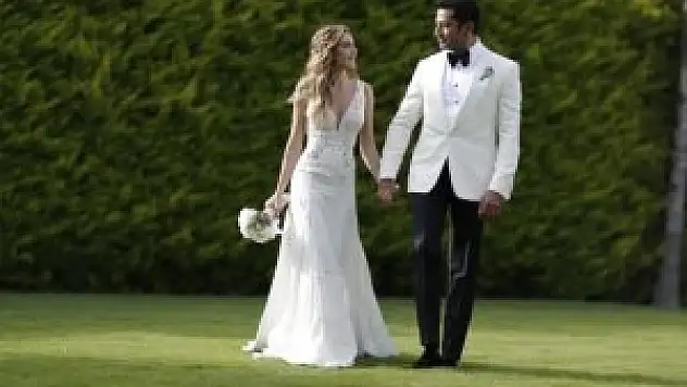 Kenan İmirzalıoğlu ve Sinem Kobal evlendi