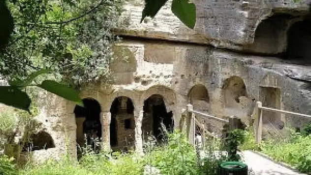 Esirlerin yaptığı tünelde tarihi yolculuk