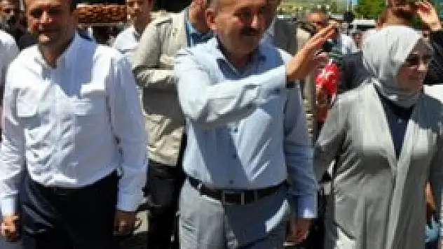 Müezzinoğlu'dan bayramda beslenme önerileri