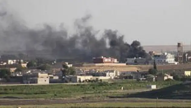 Suriye'de camiye saldırı: 25 ölü