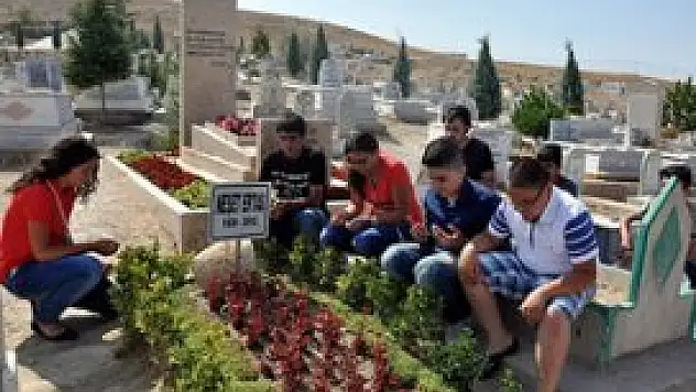 'Bozkırın tezenesi' bayramda da unutulmadı