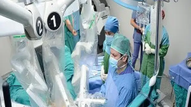 Türkiye sağlıkta bölgenin 'öncü ülkesi' olmayı hedefliyor